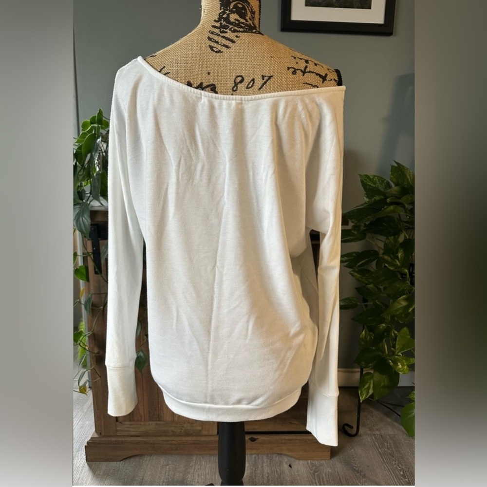 Project Social T Travis White Long Sleeve Sweater Top. Size Small. - Picture 6 of 8